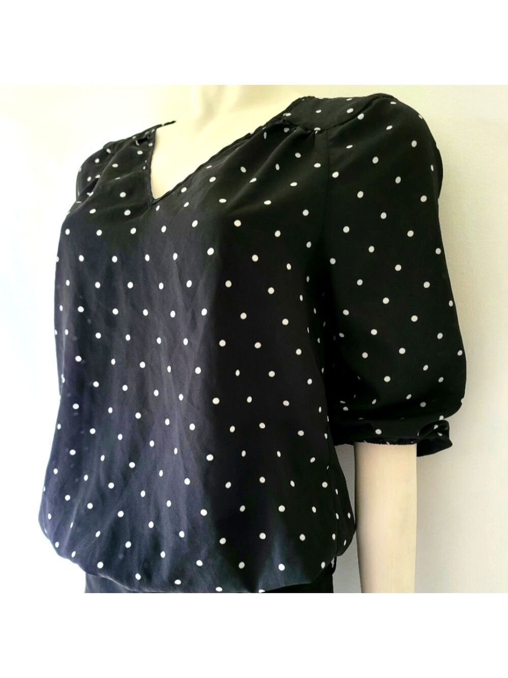 Daniel Rainn V-Neck Polka-Dot Blouse Size S
